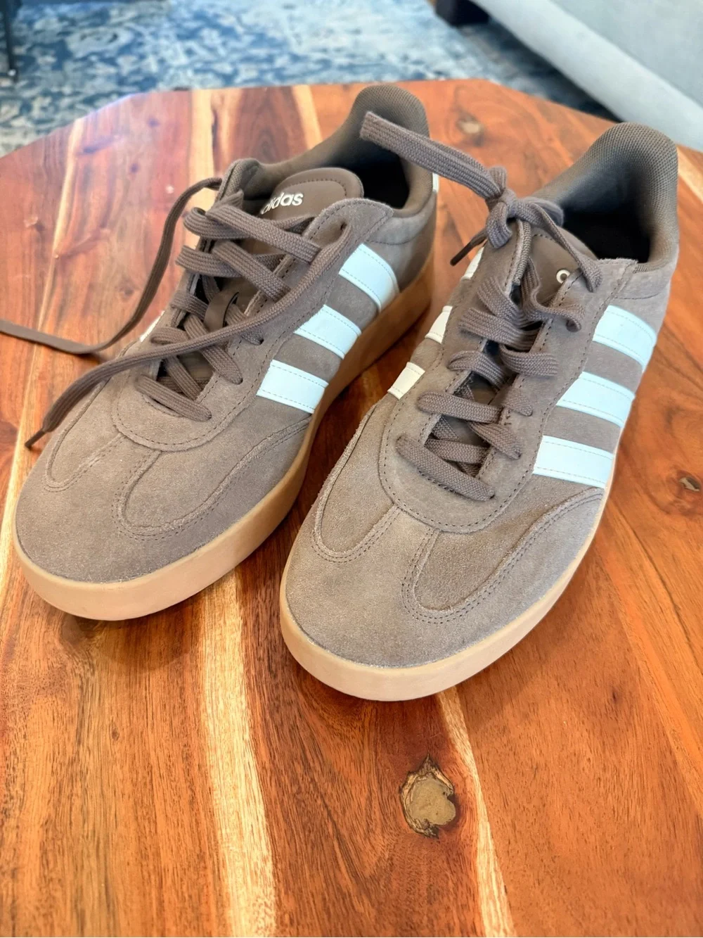 MEN'S ADIDAS BARREDA SNEAKERS